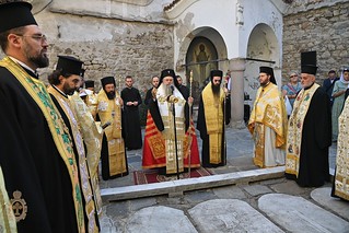 Заупокойна св. Литургия и панихида за блаженопочившия Пловдивски митрополит Арсений