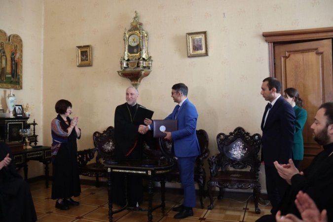 მემორანდუმის გაფორმება