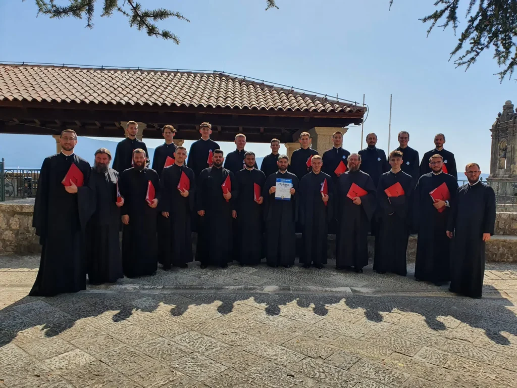 O nouă recunoaștere pentru corul arădean „Sf. Ioan Damaschin”: Aur la concursul organizat în Muntenegru