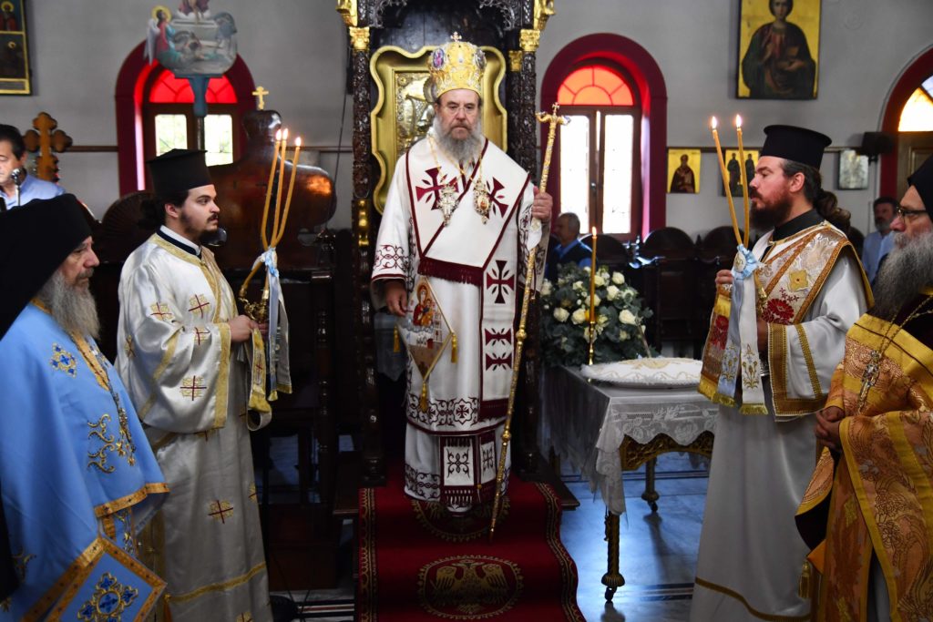 Ο Μητροπολίτης Ιερισσού στην Παναγία Νέων Ρόδων για το Μνημόσυνο του Θεόδωρου Ταλέα