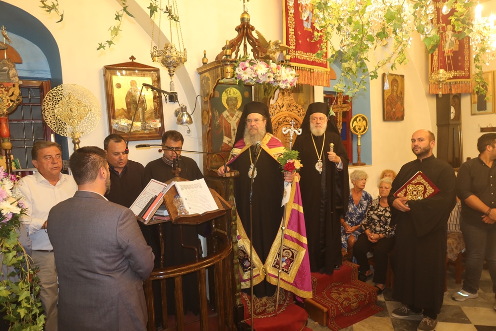 Στη Μύκονο ο Μητροπολίτης Ιερισσού για τον λαμπρό εορτασμό της Παναγίας Γοργοϋπηκόου