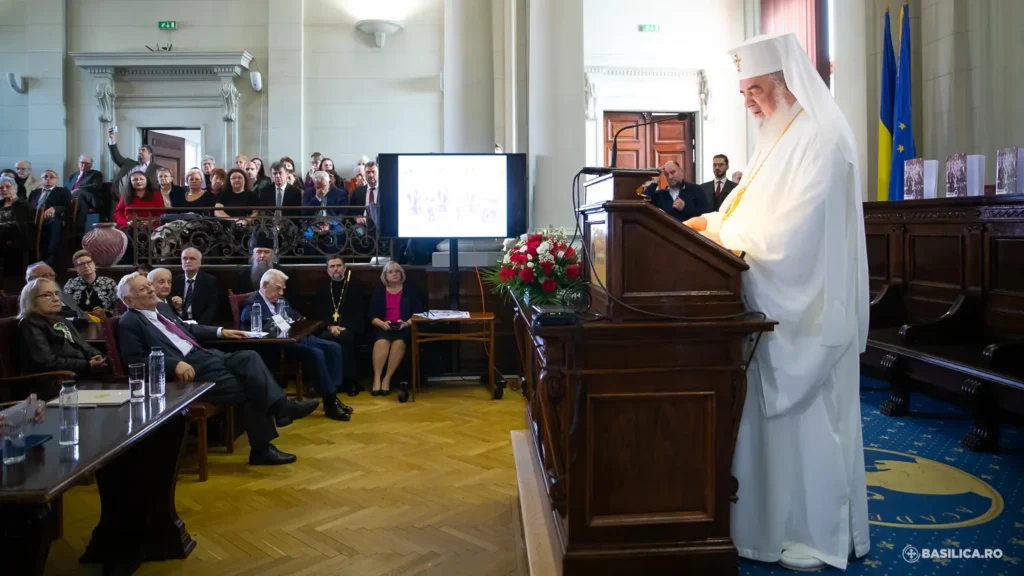 Patriarhul Daniel salută apariția unui nou volum despre Istoria Bibliotecii Academiei Române