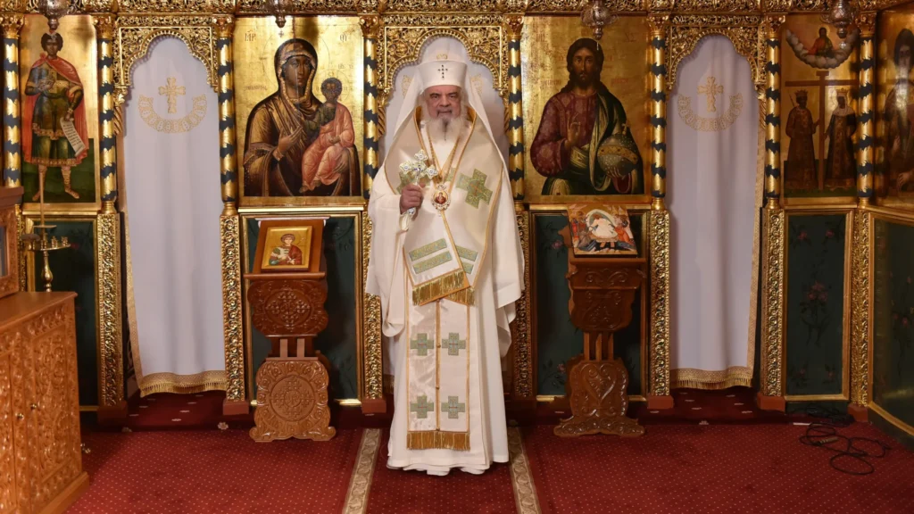 Hristos Domnul este vindecător și eliberator, spune Patriarhul Daniel