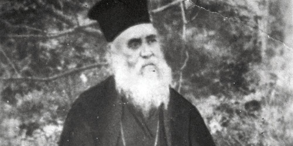 Άγιος Νεκτάριος: Αιφνίδια εμφάνιση μέσα σε λάμψη και διάσωση επιβαινόντων σε καΐκι!