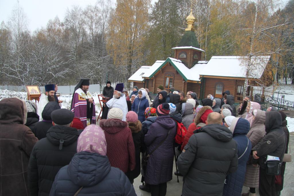 СОВЕРШЕН ЧИН ЗАКЛАДКИ ХРАМА ВЕРЫ, НАДЕЖДЫ И ЛЮБОВИ ВО ВНУКОВЕ Г. МОСКВЫ
