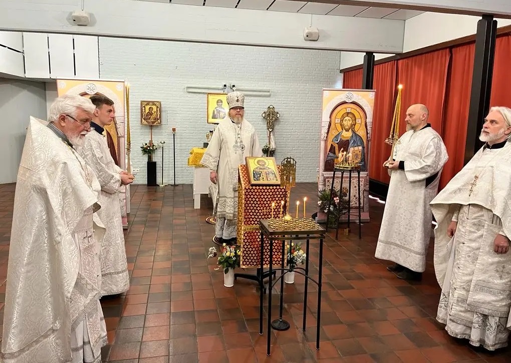 В новообразованной общине на берегу Северного моря совершено первое архиерейское богослужение