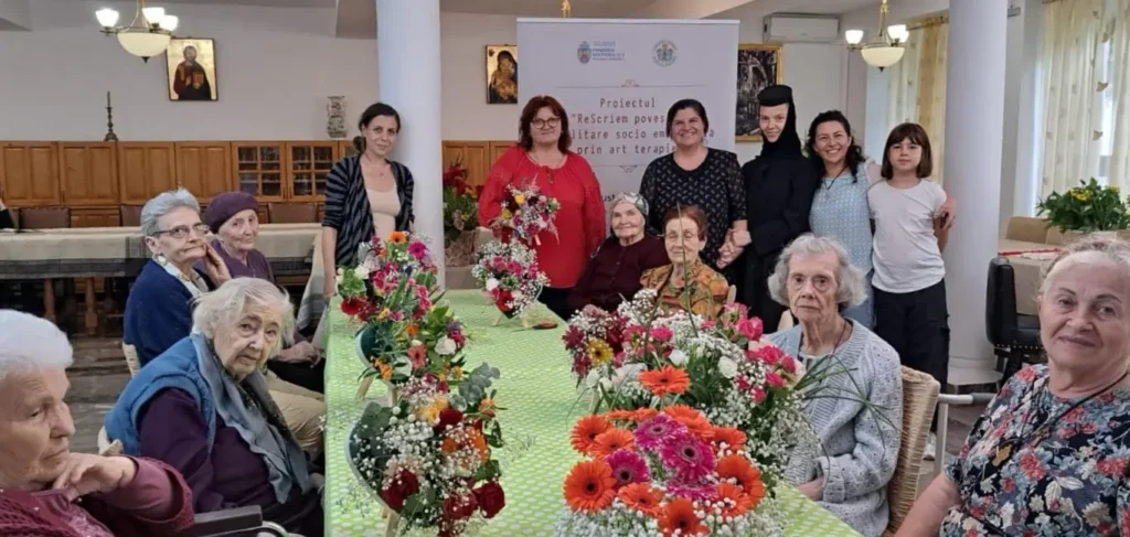 Asociația Diaconia a desfășurat un atelier de art-terapie cu flori la căminul de bătrâne al Mănăstirii Christiana