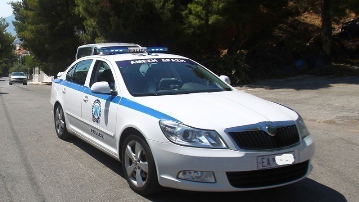 Δίωξη για τρία πλημμελήματα στον δράστη που εισήλθε στον Ιερό Ναό Αγίου Παντελεήμονα με μαχαίρι