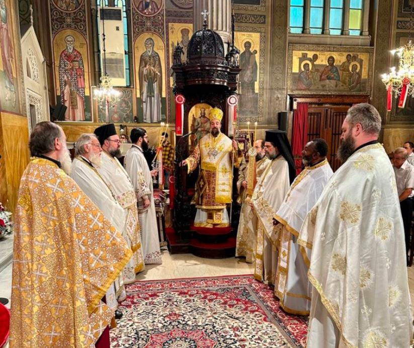 Επέτειος χειροτονίας Μητροπολίτη Θήρας Αμφιλοχίου