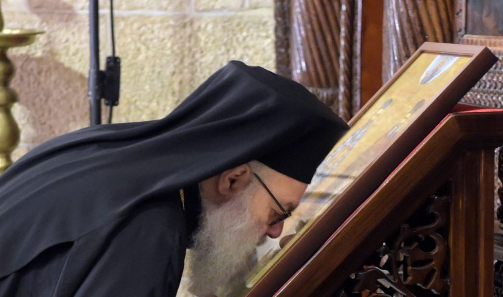 صاحب الغبطة البطريرك يوحنّا العاشر يقيم القدّاس الإلهيّ بمشاركة السادة المطارنة أعضاء المجمع الأنطاكيّ المقدّس مع السادة الأساقفة