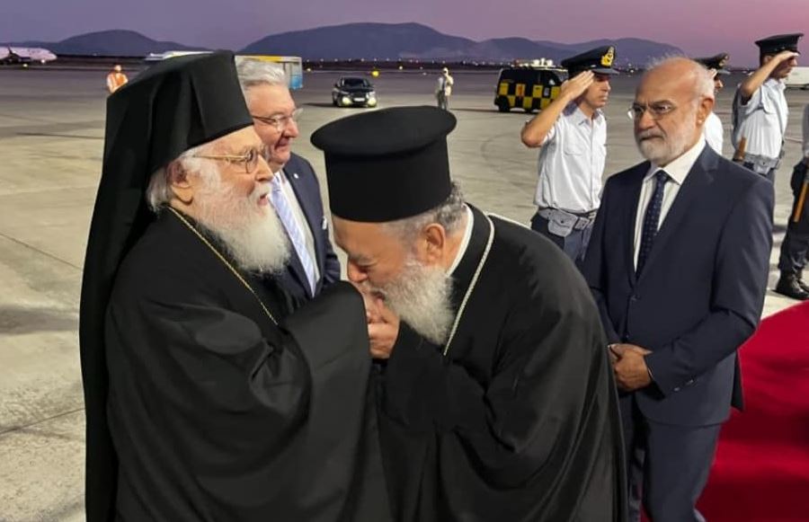 Gjuhë fyese dhe plot urrejtje e gazetës dhe portalit online “Dita” ndaj Kryepiskopit Anastas.