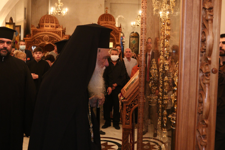 Αρχιεπίσκοπος: Να προσευχόμαστε για όλους τους ανθρώπους στη Μέση Ανατολή