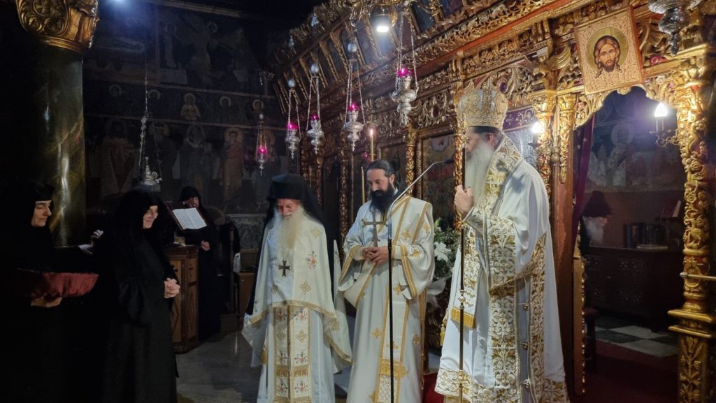 Φθιώτιδος Συμεών: «Δεν υπάρχει αγάπη έξω από την Θεία Ευχαριστία»