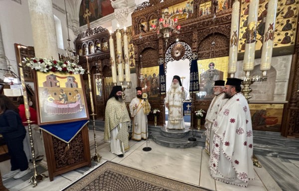 Ο Μητροπολίτης Κύριλλος στον Ιερό Μητροπολιτικό Ναό Αγίου Γεωργίου Ιεράπετρας