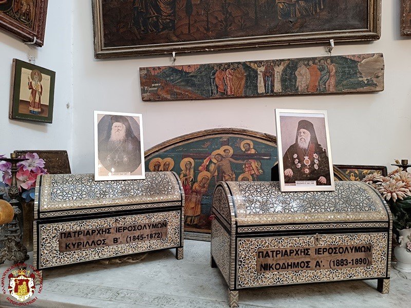 خدمة القداس الإلهي في كنيسة الشهداء الأربعين