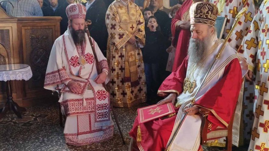 Патријарх Порфирије служио у храму Светог великомученика Георгија у Бежанији (ФОТО/ВИДЕО)