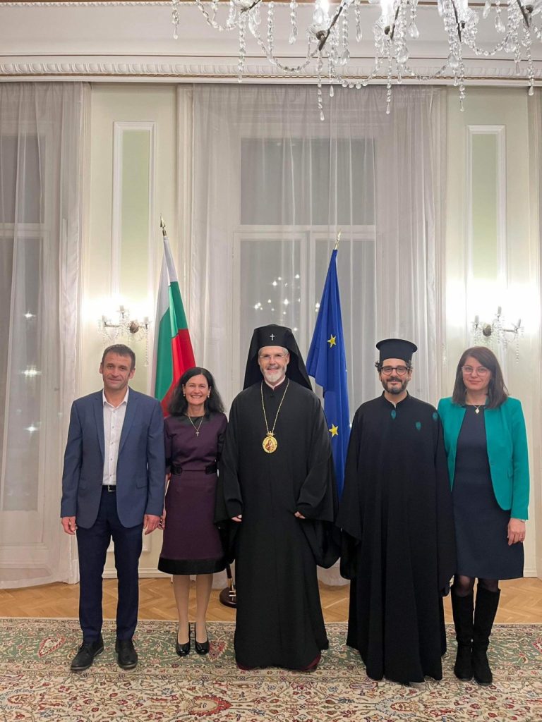 Стартира благотворителна кампания за набиране на средства за построяване на наш храм в Лондон