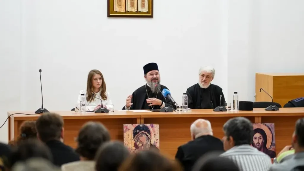 Episcopul Macarie le-a vorbit tinerilor din ASCOR București despre intrarea Maicii Domnului în Biserică