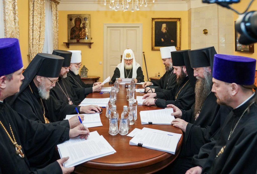 Святейший Патриарх Кирилл провел очередное заседание Архиерейского совета Московской митрополии