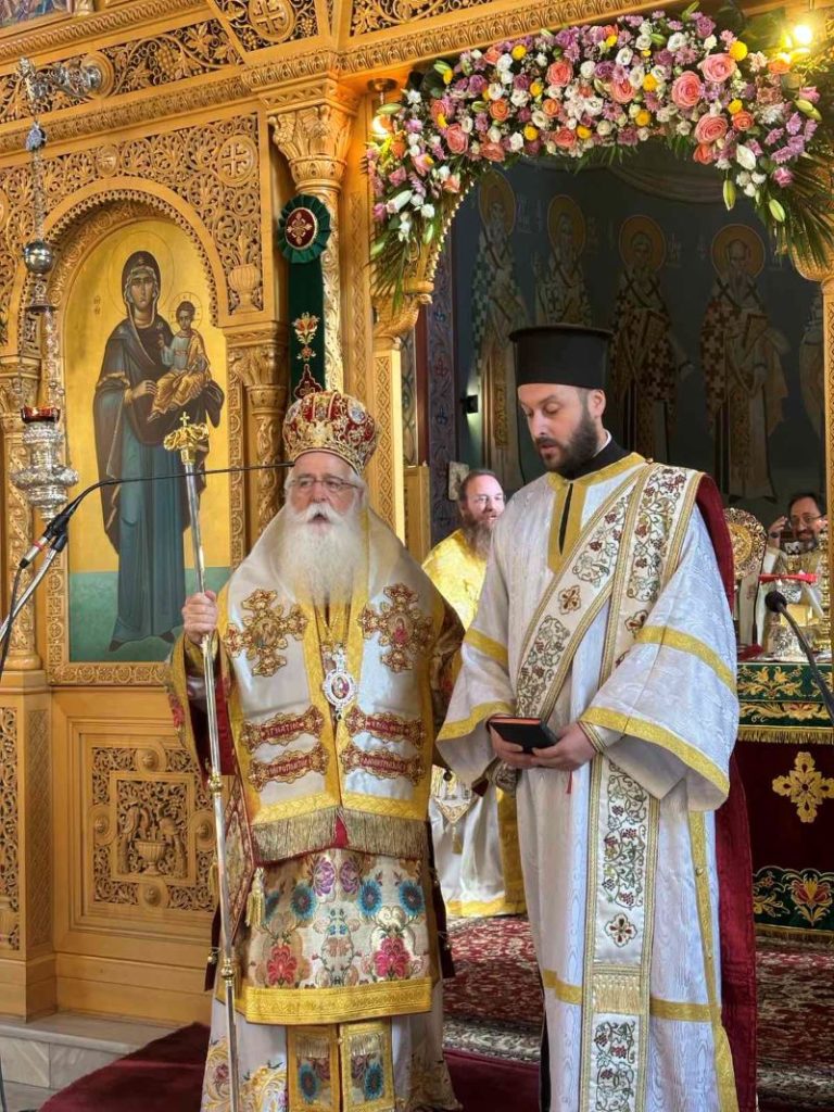 Χειροτονία νέου Διακόνου και Χειροθεσία Οικονόμου στον Άγιο Νεκτάριο Νέας Ιωνίας