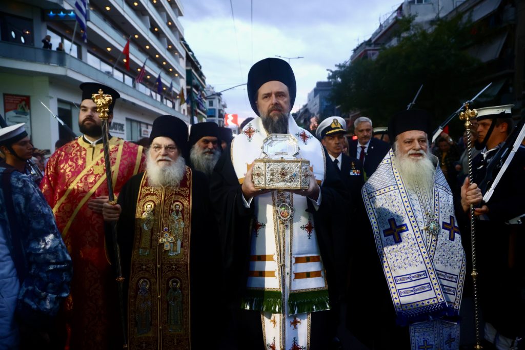 To ope.gr στην ιστορική υποδοχή της Τιμίας Κάρας του Αγίου Ιωάννου του Χρυσοστόμου στην Αθήνα από την Ι.Μ.Μ. Βατοπαιδίου (ΒΙΝΤΕΟ-ΦΩΤΟ)