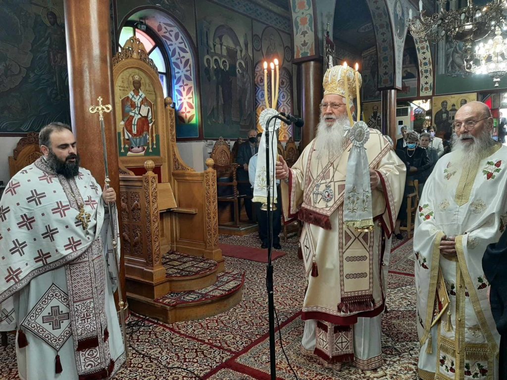 Ο Μητροπολίτης Θηβών ιερούργησε στον Ιερό Ναό Αγίου Αντωνίου Τανάγρας-Θηβών