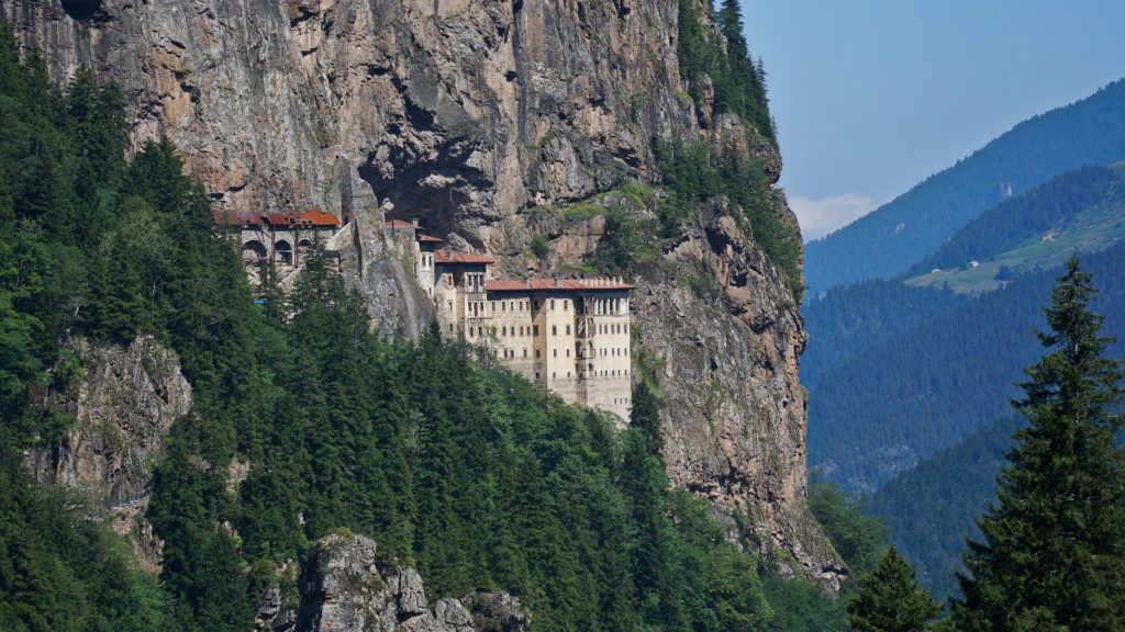 Το Παγκόσμιο Συμβούλιο Ποντιακού Ελληνισμού ζητάει συνάντηση με τον Ερντογάν για το θέμα της επιστροφής κειμηλίων στη Μονή Παναγίας Σουμελά