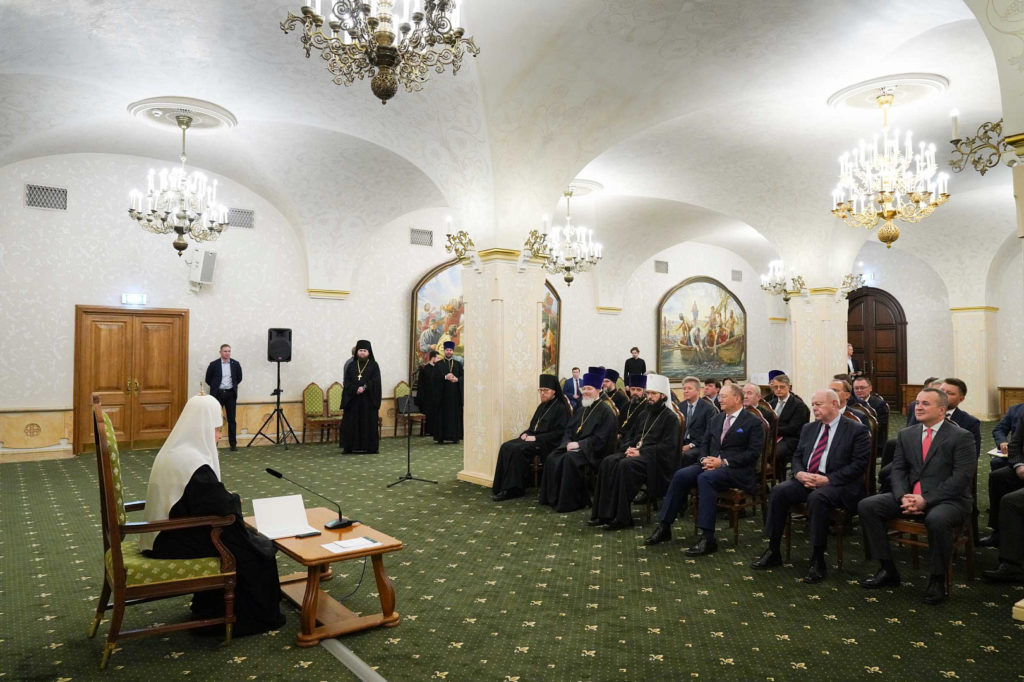 Святейший Патриарх Кирилл встретился со слушателями Высших дипломатических курсов