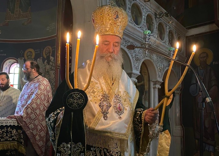 Ο Μητροπολίτης Ύδρας στην πανηγυρίζουσα Ιερά Μονή Αγίου Μηνά Αιγίνης