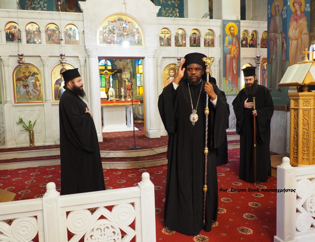 O Μητροπολίτης Κανάγκα τέλεσε την Θεία Λειτουργία στον Ι.Ναό Αγίων Θεοδώρων Γέρακα – Αττικής