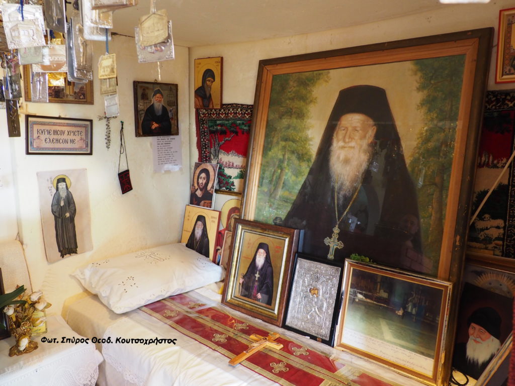 Πανηγυρίζει 1 και 2 Δεκεμβρίου το Ιερό Ησυχαστήριο του Oσίου Πορφυρίου Καυσοκαλυβίτου