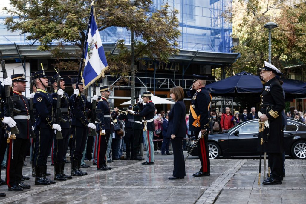 Δοξολογία στη Μητρόπολη Αθηνών για τον εορτασμό της Ημέρας των Ενόπλων Δυνάμεων (ΦΩΤΟ+ΒΙΝΤΕΟ)