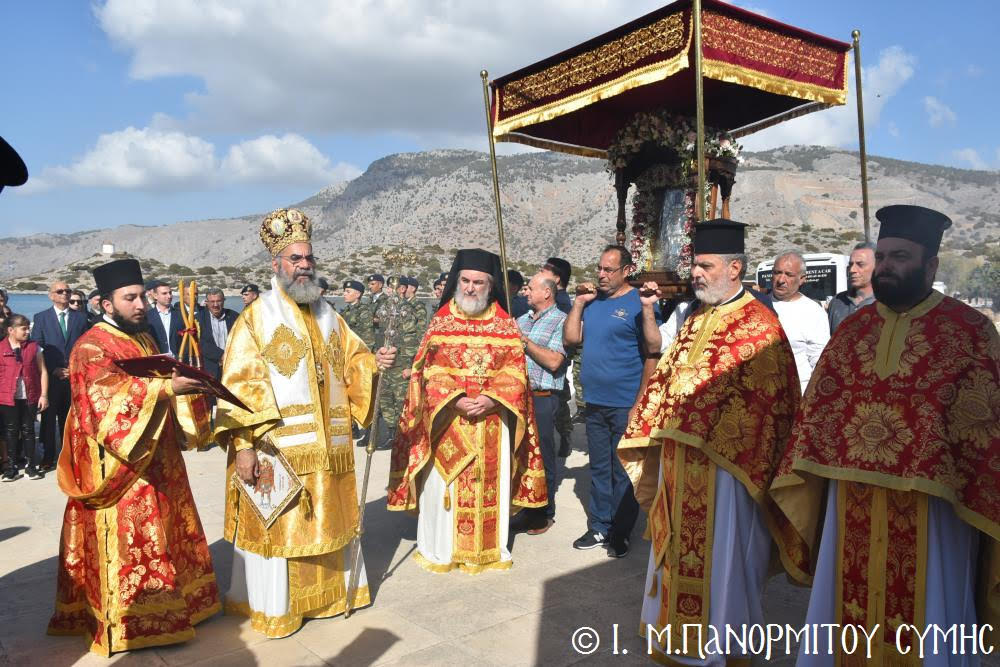 Σύμη: Πανηγυρικά τιμήθηκε ο Ταξιάρχης Μιχαήλ – Χιλιάδες προσκυνητές από όλο τον κόσμο και φέτος στον Πανορμίτη