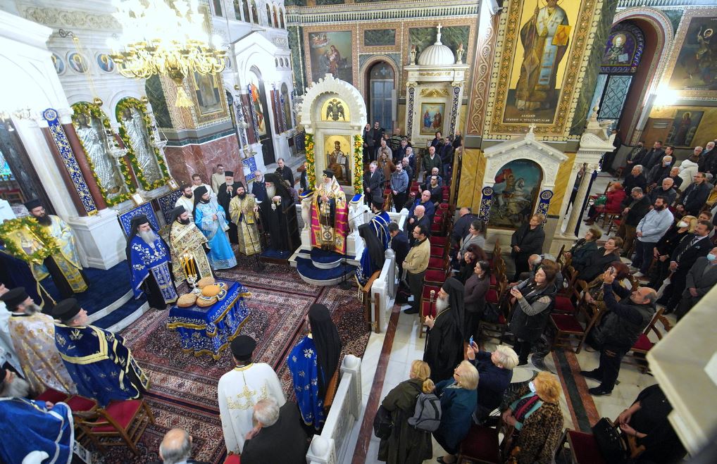 Το πρώτο λιμάνι της χώρας πανηγυρίζει την μνήμη του προστάτη της ναυτοσύνης – Μητροπολίτης Κερκύρας: «Ο λόγος της αληθείας αφυπνίζει τις συνειδήσεις των ανθρώπων»