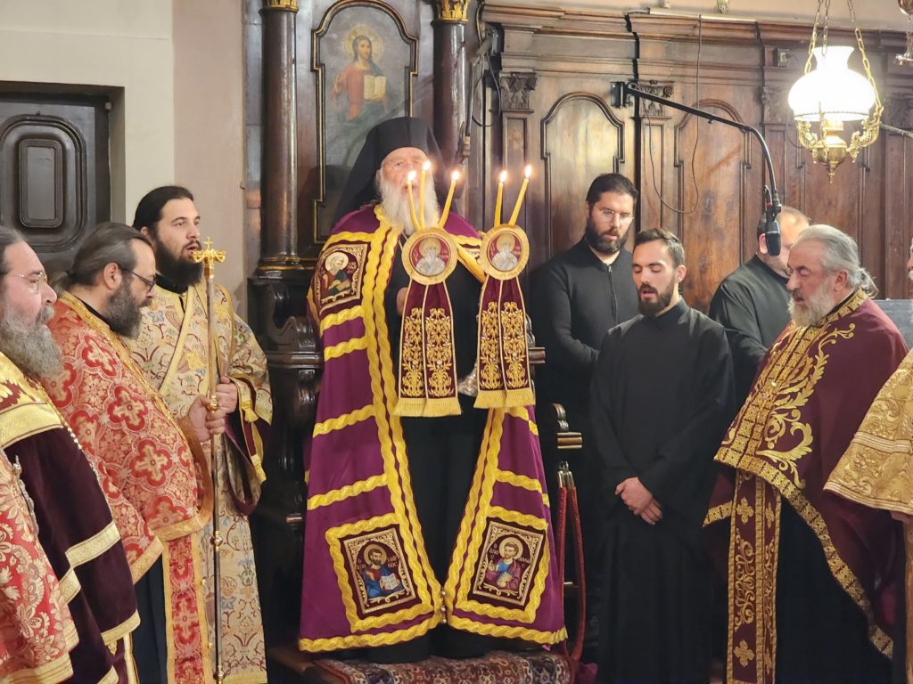 Εσπερινός Χριστουγέννων στην Κέρκυρα