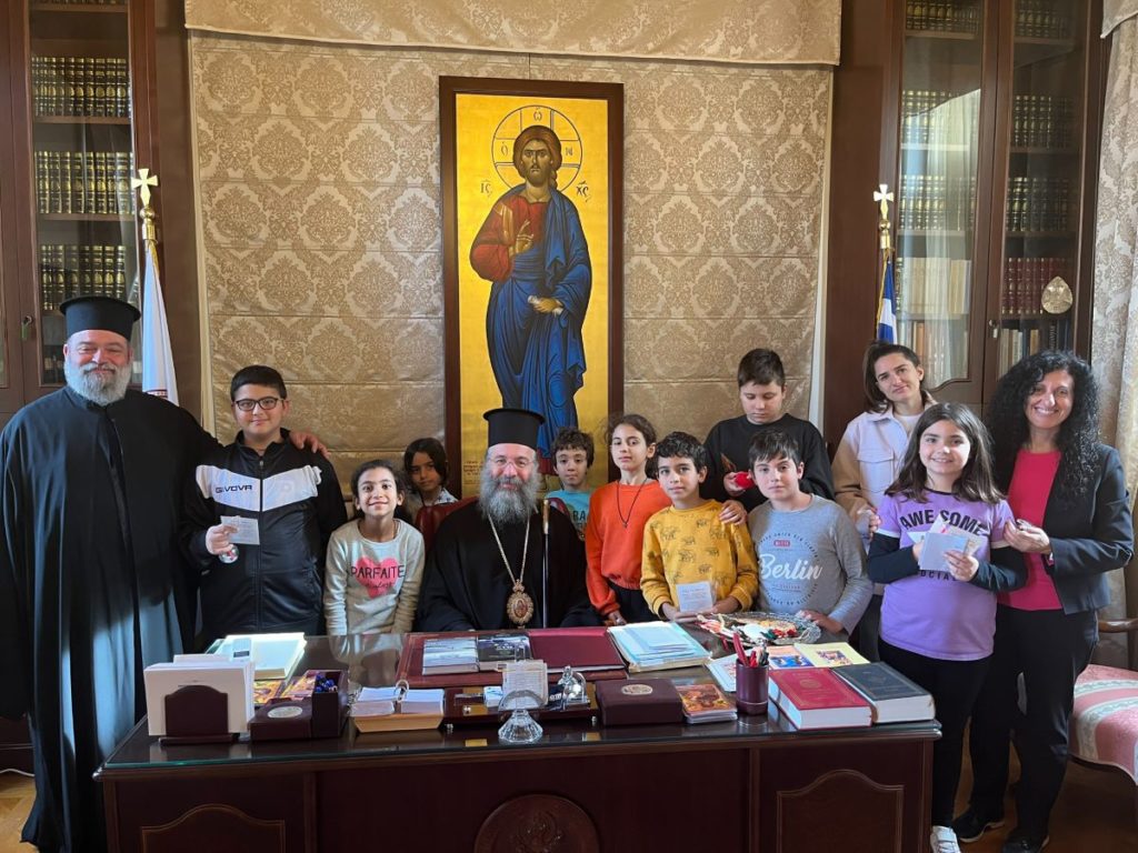 Μαθητές από το 1ο Πειραματικό Δημοτικό Σχολείο Ρεθύμνου επισκεφθηκαν τον Μητροπολίτη Πρόδρομο