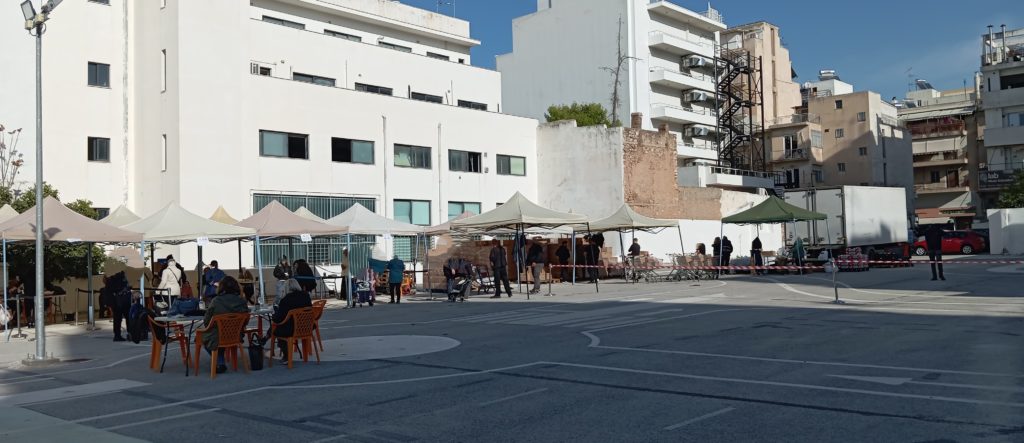 Διανομή τροφίμων σε απόρους της Αττικής με τη συμβολή της «ΑΠΟΣΤΟΛΗΣ»