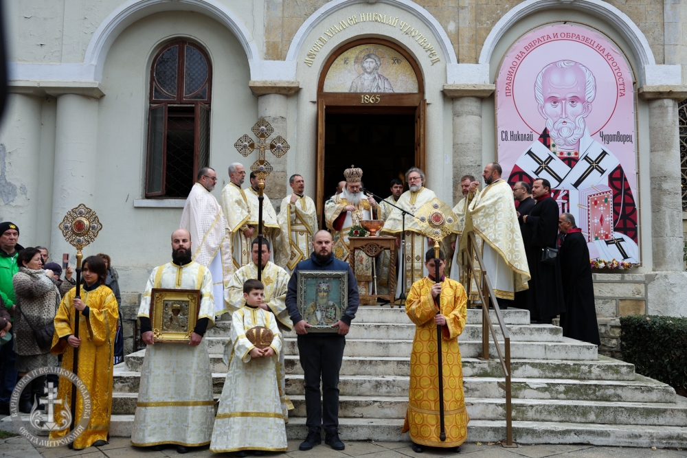 Честване на Никулден в морската столица