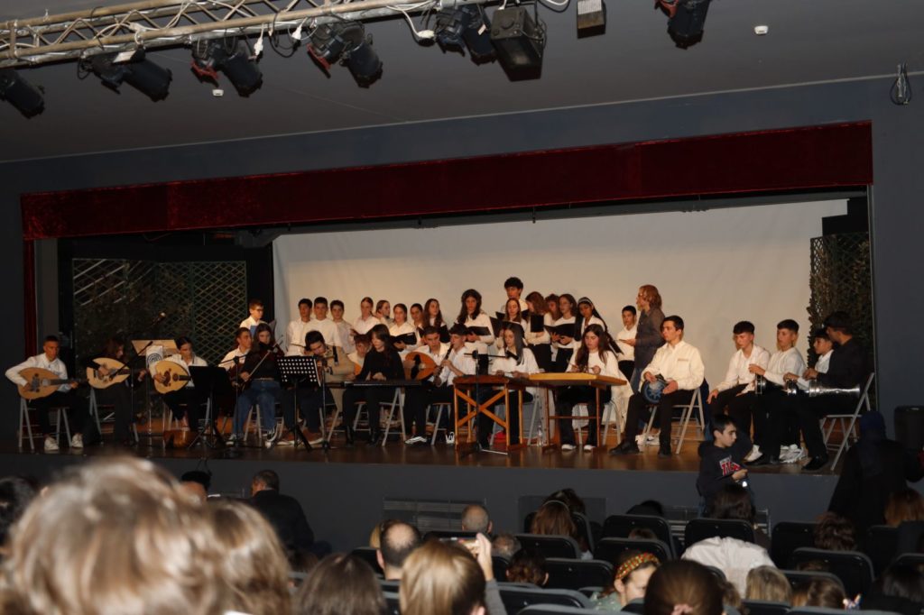 Χριστουγεννιάτικη γιορτή Ιδρύματος Νεότητος & Οικογένειας Αρχιεπισκοπής Αθηνών