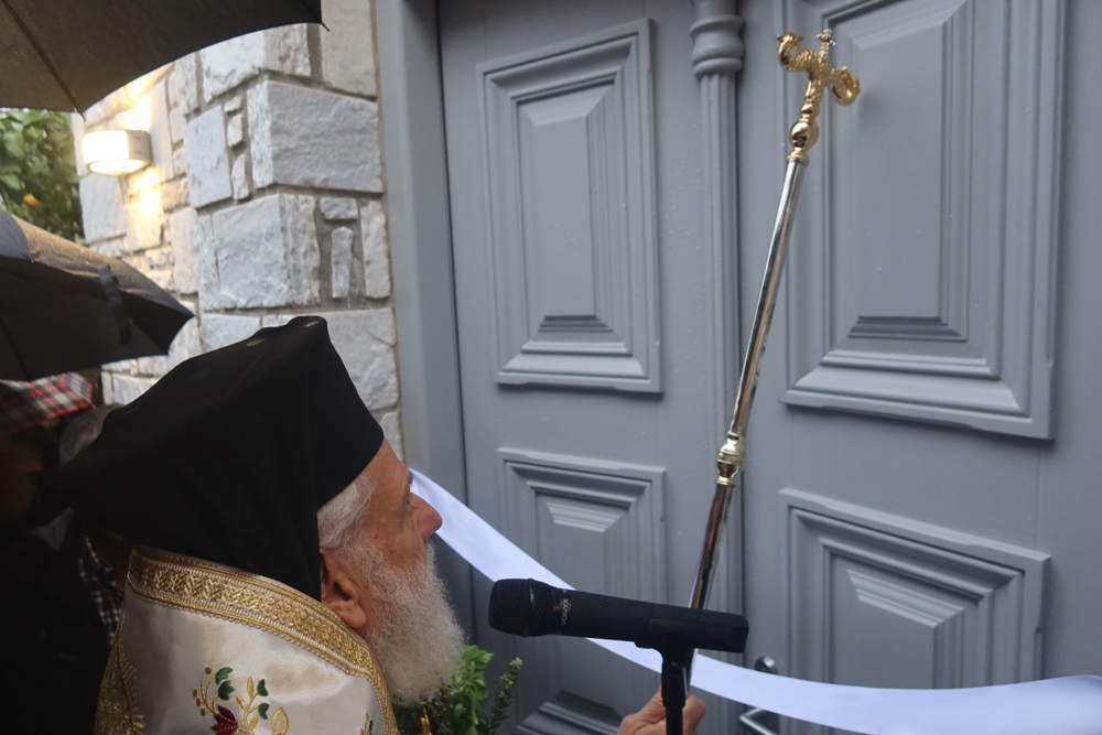 Θυρανοίξια παρεκκλησίου της Αγίας Άννης στην Ερμούπολη τέλεσε ο Μητροπολίτης Σύρου