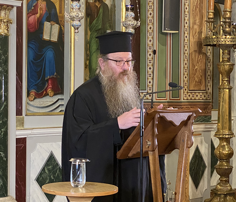 Αρχιμανδρίτης π. Δανιήλ Ψωίνος: «Απαντήσεις σε λειτουργικές απορίες» – 3ο μέρος