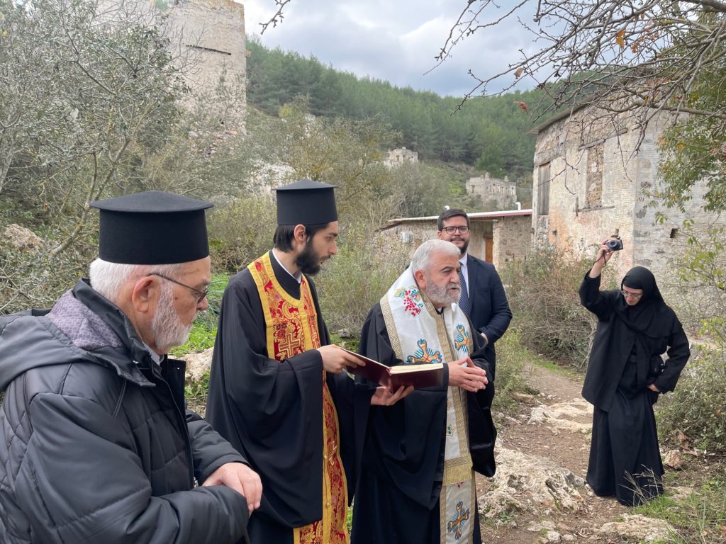 Τρισάγιο στο Λιβίσι, το χωριό του Αγίου Ιακώβου Τσαλίκη