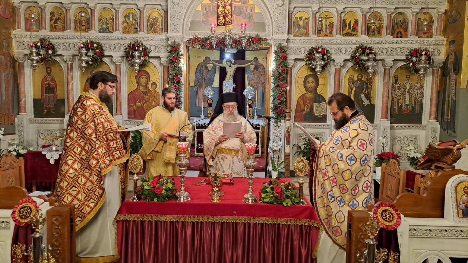 Θεία Λειτουργία του Αγίου Ιακώβου του Αδελφοθέου στον Ιερό Ναό Αγίων Αποστόλων Πέτρου και Παύλου Πεύκης