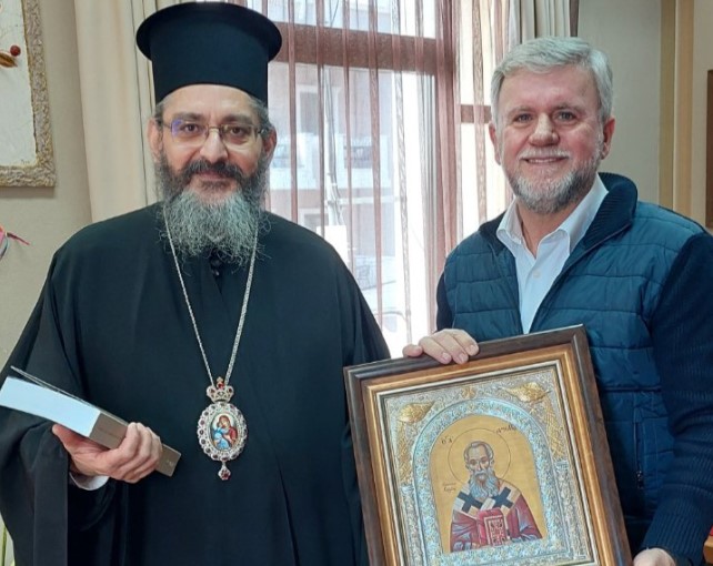 Επίσκεψη Μητροπολίτη Παραμυθίας στο Δημαρχείο Σουλίου