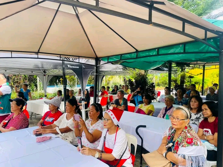 На приходе в филиппинском городе Тагайтай прошла благотворительная акция «Навстречу Рождеству»