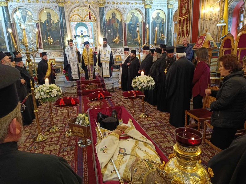 Τρισάγιο για τον μακαριστό Μητροπολίτη Μαντινείας Αλέξανδρο τέλεσε ο Σπάρτης Ευστάθιος