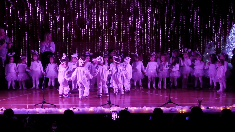 Χριστουγεννιάτική γιορτή Βρεφονηπιακού Σταθμού της Ιεράς Μητρόπολης Δημητριάδος