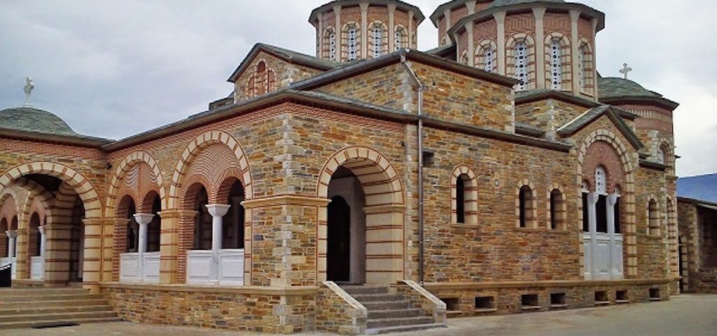 Pemptousia FM: Ζωντανά ιερές ακολουθίες το Σαββατοκύριακο από τη Μονή Ταξιαρχών Πηλίου