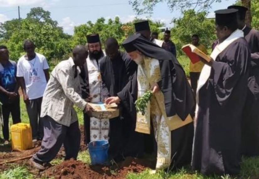 Θεμελίωση Ι.Ν. Αγίων Γρηγορίου & Κοσμά Αιτωλού από τον Ειρηνουπόλεως Δημήτριο