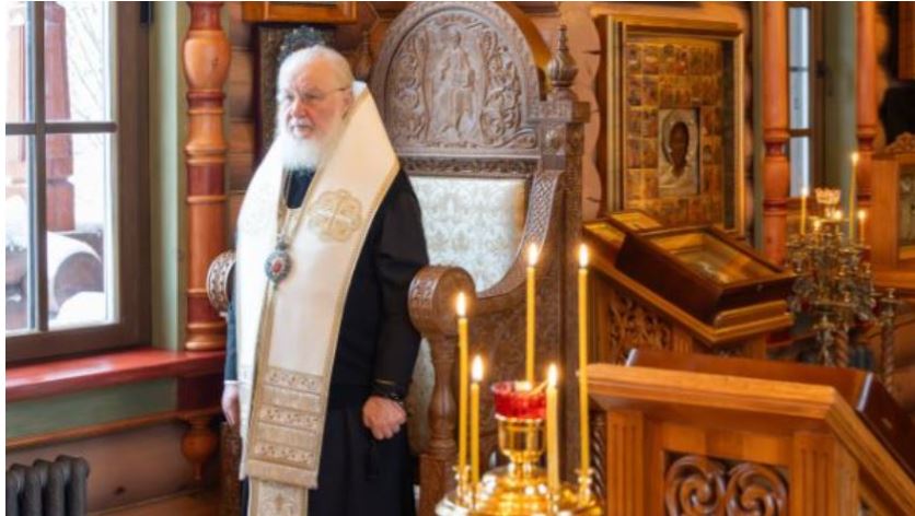 В праздник Введения во храм Пресвятой Богородицы Святейший Патриарх Кирилл молился за Литургией в Александро-Невском скиту близ Переделкина